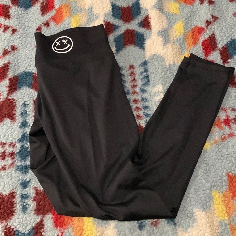 Salty Savage leggings
